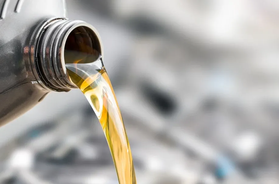 خرید روغن موتور دارای گارانتی با قیمت استثنایی