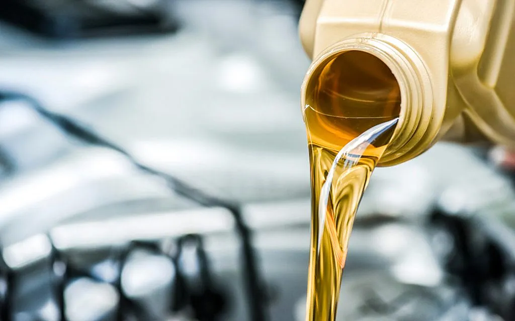 خرید جدیدترین انواع روغن موتور حرفهای